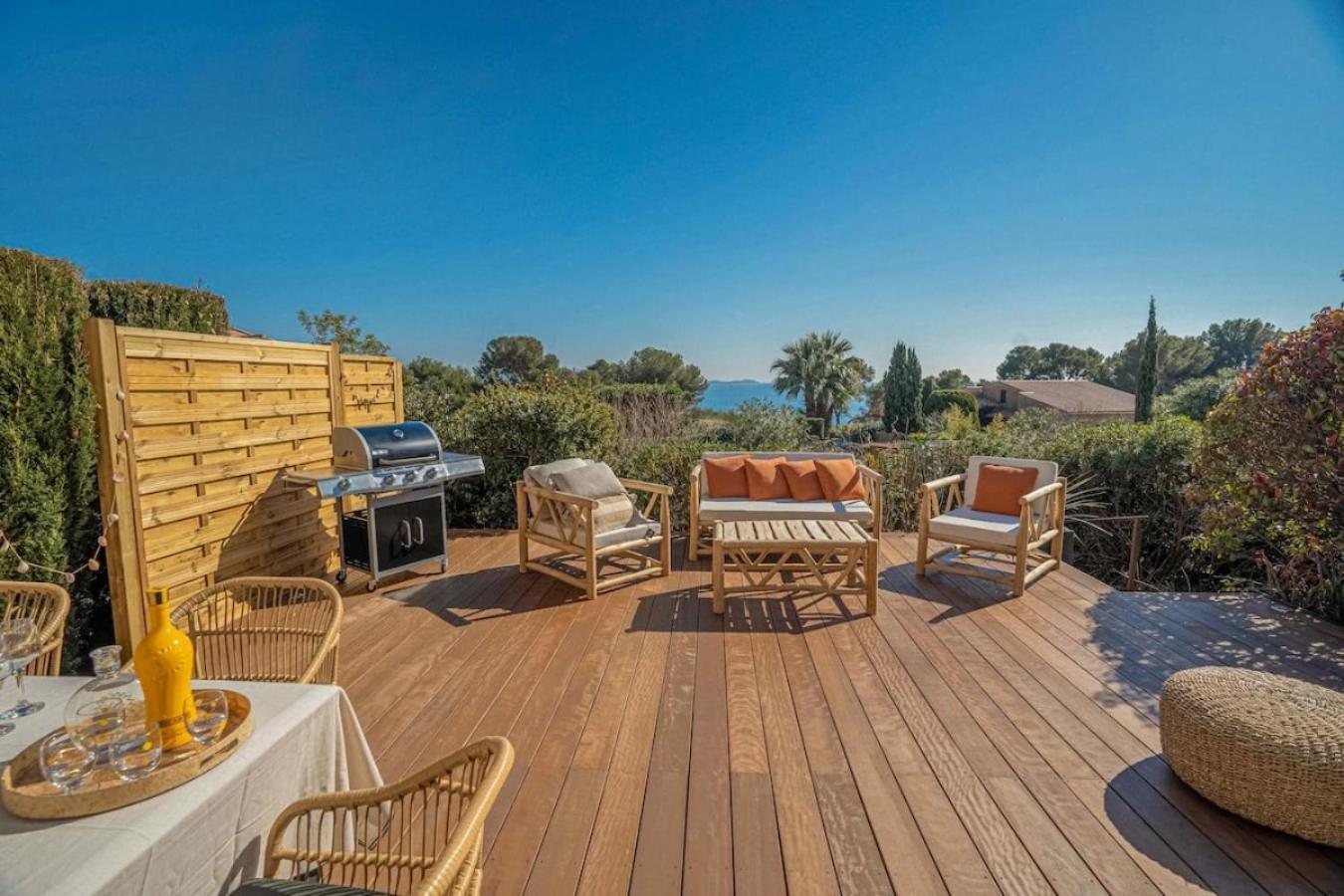 Logement Vue Mer Splendide - Situe A 50 Metres Du Bord De Mer Et 2 Minutes Des Plages - Bandolina エクステリア 写真